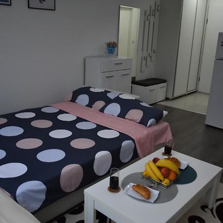 Blue Corner Apartment Skopje Exterior photo